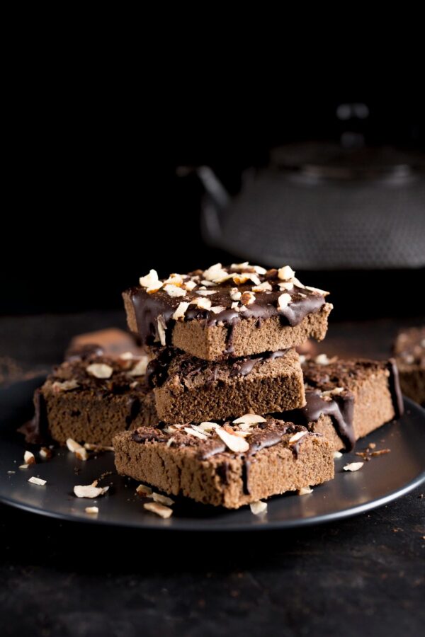 Walnut Brownies – (Half Dozen)
